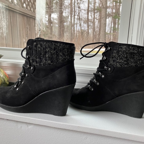 Ladies Black Suede Booties, Size 7.5 - Picture 2 of 8